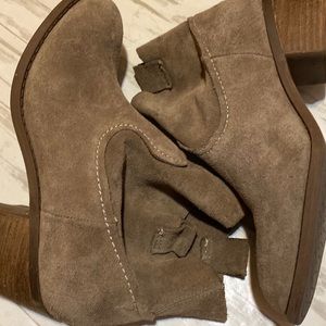 Carlos Santana Shoes